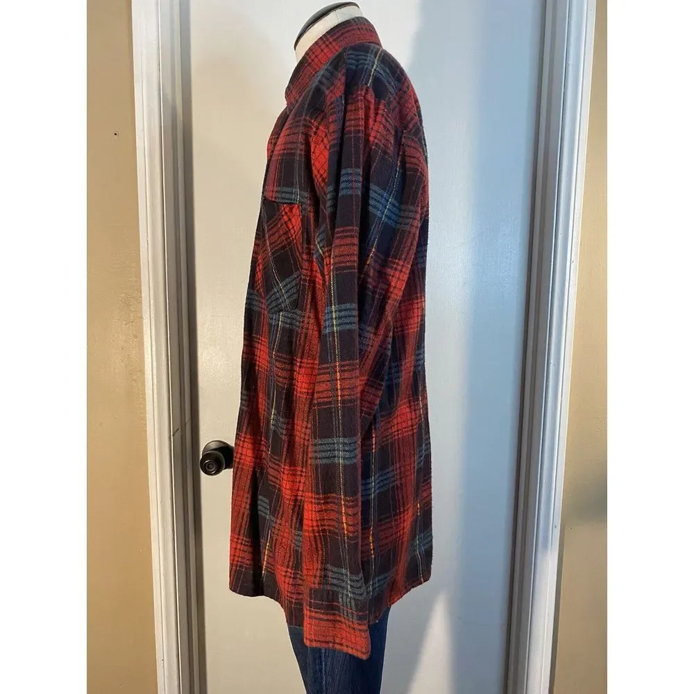 Vtg SAUGATUCK‎ DRY GOODS COMPANY LTD Shirt Mens Medium Red Plaid Flannel